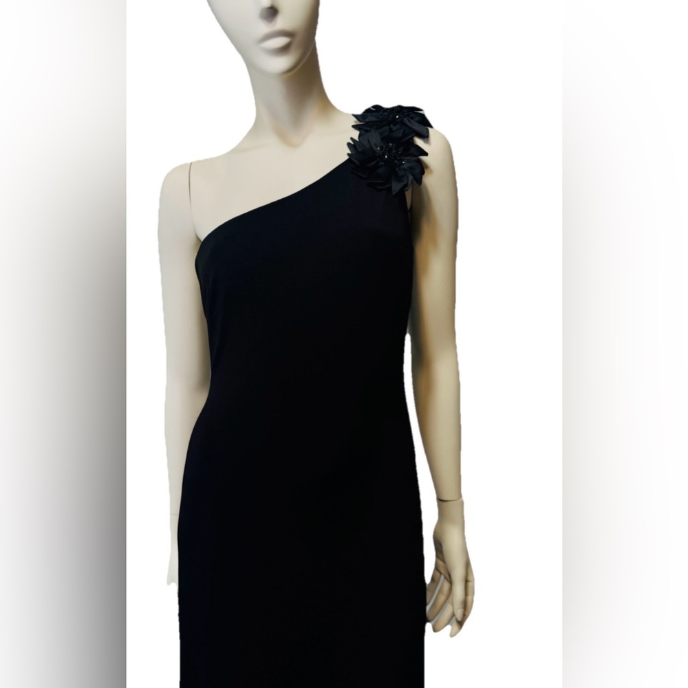 Elegant JS Boutique Black One-Shoulder Dress with Beaded Flower Appliqué‎